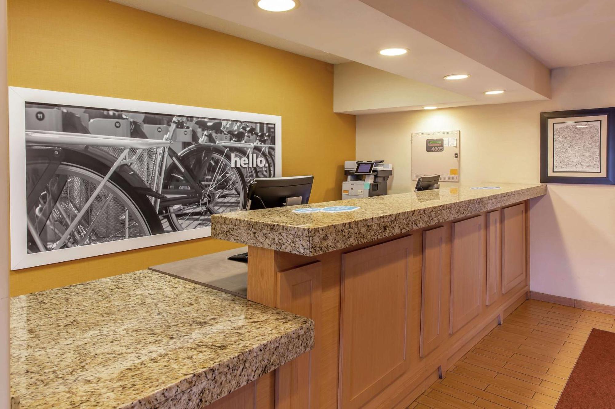 Hampton Inn Minneapolis-Burnsville Extérieur photo
